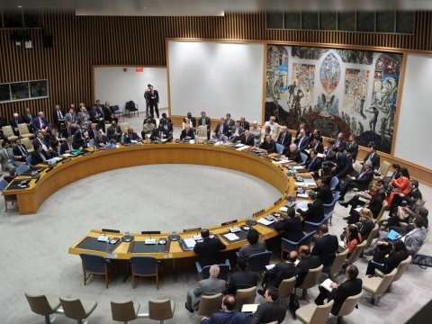 İrandakı qızlar məktəbinə zərbə&nbsp;BMT-də qalmaqal yaradıb