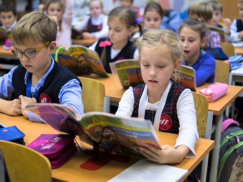 Rusiyada 10 illik təhsil modelinə keçid müzakirə edilir