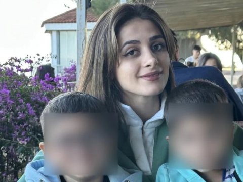 Özünü qurban verərək uşaqlarını xilas etdi