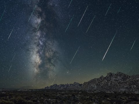 Aprelin sonunda meteor yağışı müşahidə ediləcək
