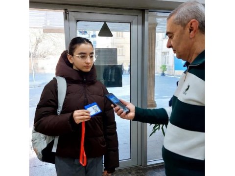 Paytaxt məktəbində YENİLİK:&nbsp;Davamiyyət QR kodla yoxlanılır