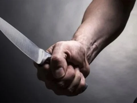 Şagirdlər arasında bıçaqlı dava: 5 yaralı