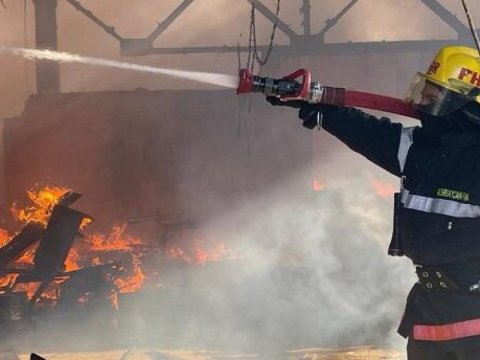 Məktəbdə yanğın: şagirdlər təxliyə edildi&nbsp;- YENİLƏNİB