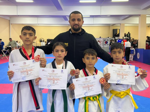 Yeniyetmə taekvondoçular Gürcüstanda 3 medal qazanıb
