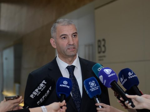 İlk dəfə sənəd qəbulunda süni intellektdən istifadə edirik