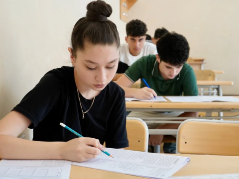 Специальности, считающиеся &laquo;спасательным кругом&raquo; во II группе - самые низкие ПРОХОДНЫЕ БАЛЛЫ
