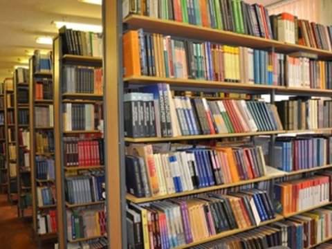 Nazirlik kitabxanaları bağlamır, əksinə onları əlçatan edir -&nbsp;NAZİR