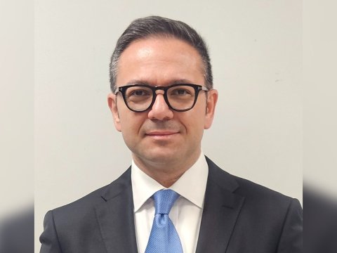 Rəşad Xanlarov Böyük Britaniyada təhsil məsələləri üzrə müşavir oldu