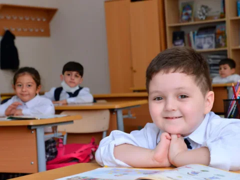 102 minə yaxın uşağın I&nbsp;sinfə qəbulu prosesi tamamlanıb