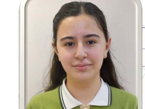 İmtahanda maksimal bal toplayan Ayişənin&nbsp;FOTOSU