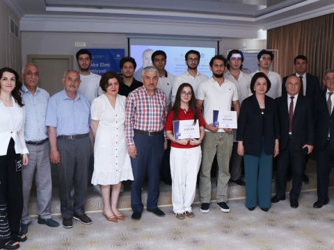 AzMİU-da olimpiada qalibləri mükafatlandırıldı