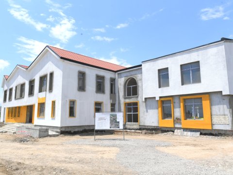 Rusiya Qubadlıda uşaq bağçası tikir -&nbsp;FOTO