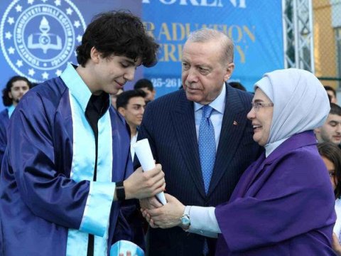 Erdoğan's grandson graduated