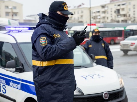 Yağışlı hava şəraiti ilə bağlı sürücülərə XƏBƏRDARLIQ