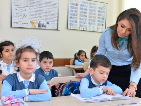 20 min müəllim sertifikatlaşdırmadan azad ediləcək