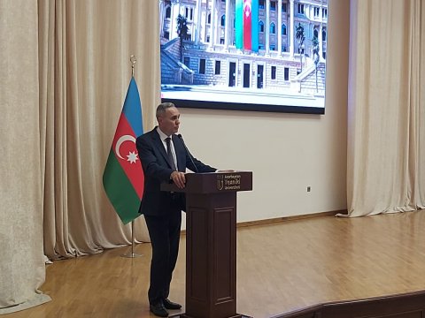 "Əsas məsələ əmək bazarına uyğun kadr hazırlamaqdır"
