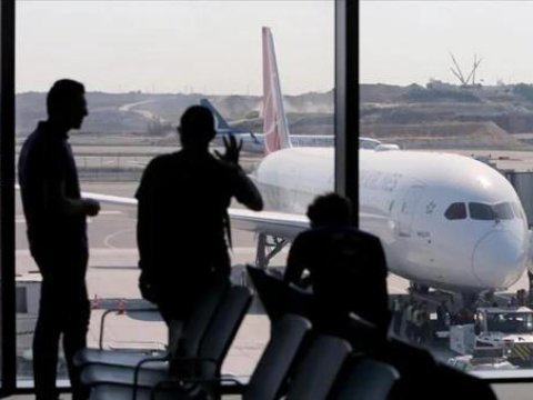 Yeni pasport qaydası 15 yaşlı şagirdi 6 həftə məktəbdən ayırdı