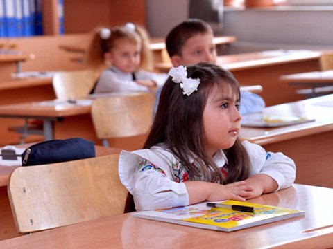 Bu məktəblərdə I sinfə sərbəst qəbul başlayır - SİYAHI
