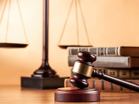 Müəllimi yaralayan silahın&nbsp;sahibi barəsində QƏRAR&nbsp;