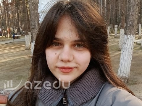 I ixtisas qrupu üzrə lider olan abituriyent bu universiteti SEÇDİ