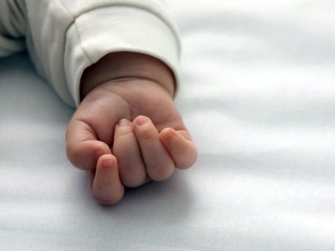 Abşeronda 3 aylıq uşaq boğulmadan ölüb