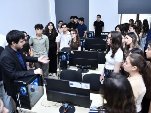 ADNSU-da abituriyentlər üçün &ldquo;Açıq Qapı Günü&rdquo; keçirilib