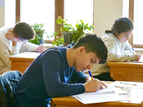 9-cu siniflər üçün VACİB xəbər&nbsp;- Kolleclərdə ən aşağı keçid ballı İXTİSASLAR