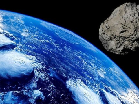 Nəhəng asteroid Yerə doğru yaxınlaşır