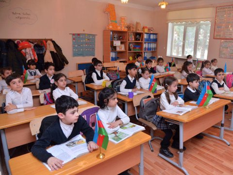 Şagirdlərin elektron yerdəyişməsi BAŞLADI