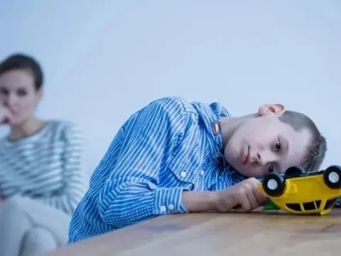 Uşaqlarda disleksiya və autizm problemi artır -&nbsp;Pediatrdan XƏBƏRDARLIQ
