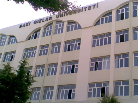 Bakı Qızlar Universitetinin bütün tələbələri köçürüldülər