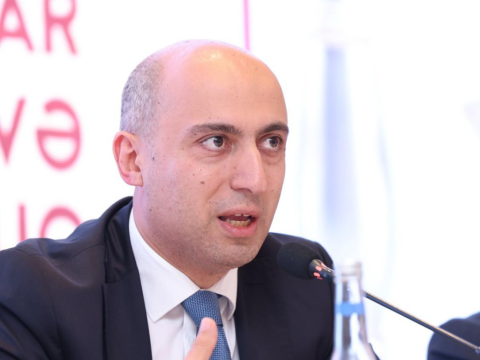 Cəmiyyətin 50 faizi belə şagirdlər haqqında müzakirə aparmır -&nbsp;&nbsp;Nazir