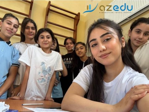 18 yaşından çalışan ən gənc müəllim:&nbsp;&ldquo;Uşaqlar məni şagird bilirdilər&rdquo; - MÜSAHİBƏ