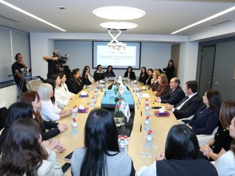 Şəhid xanımlarının təhsilinə dəstək proqramı çərçivəsində görüş