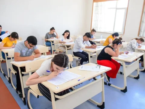 3 mindən çox abituriyent 600-dən yüksək bal toplayıb