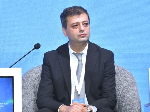 BDU-nun dekanı Vüqar Zifəroğlu Mətbuat Şurasının sədri seçilib
