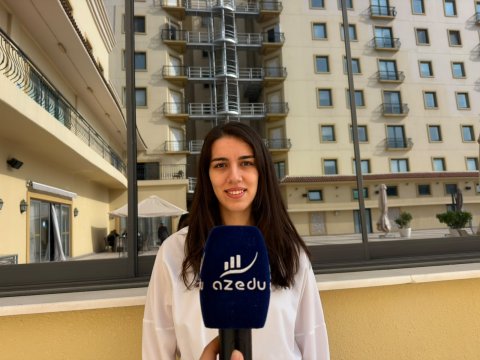 İngiltərədə təhsilini tamamlayan Nəzrin: &ldquo;Ən çox araşdırma aparmağı öyrəndim&rdquo;