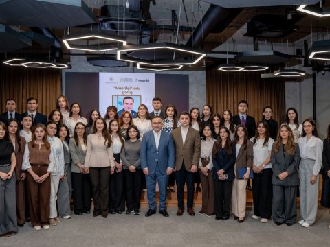 bp şirkətinin vitse-prezidenti &ldquo;Maarifçi&rdquo; proqramının iştirakçıları ilə görüşüb