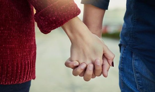 Övladının sevgilisi olduğunu bilən valideyn nə etməlidir? - Psixoloqla MÜSAHİBƏ