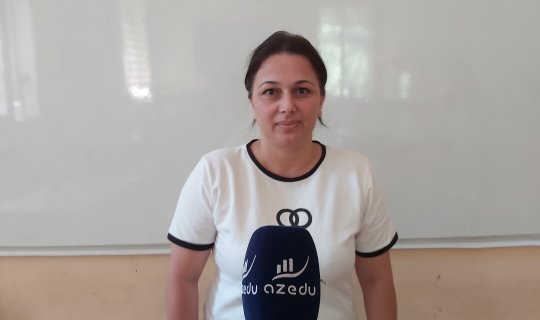 “Zəhmət yerdə qalmır" - 59 bal toplayan müəllimdən AÇIQLAMA