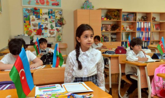 Bakıda 4063 şagirdin yerdəyişməsi üçün müraciət edilib