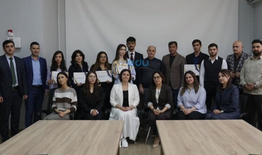 AzTU-nun “Brend tələbə”ləri mükafatlandırıldı - FOTO  