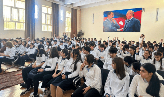 “Uşaqların internet təhlükəsizliyi” mövzusunda tədbirlər keçirilib