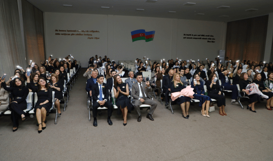 Paytaxt məktəblərində böyük ədibin yubileyi qeyd olunub