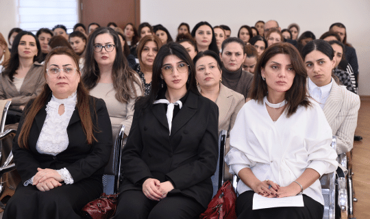 Valideynlərlə təhsil müzakirələri davam edir