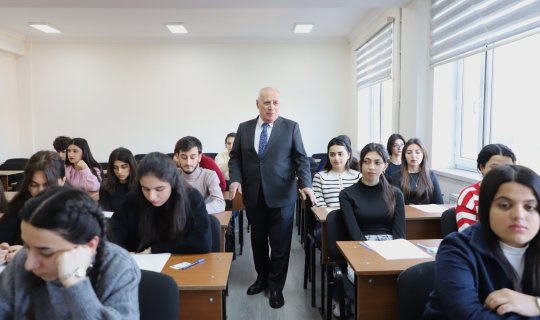 LDU-da payız semestrinin imtahan sessiyası davam edir