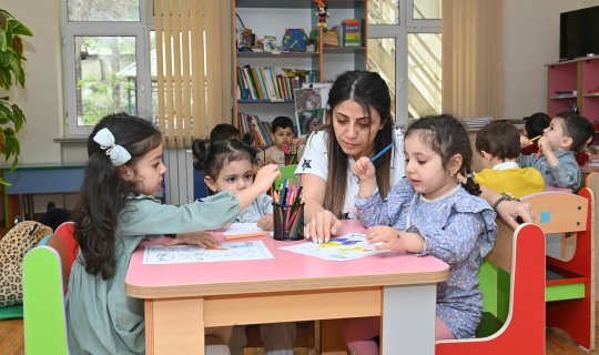 Bağçalarda işləyən bəzi müəllimlərin kurikulumdan xəbəri YOXDUR