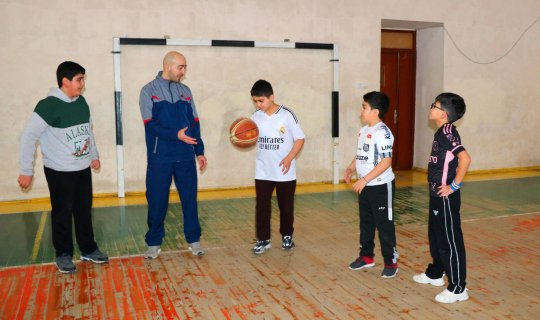 Paytaxt məktəblərində idman həftəsi