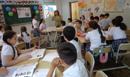 Məktəblərdə ciddi PROBLEM: Təhsildə mədəniyyətə yetərincə yer verilmir