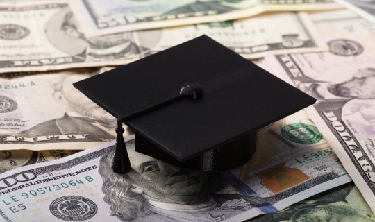 Daha bir ölkə&nbsp;tələbələr üçün təqaüd proqramı elan edib